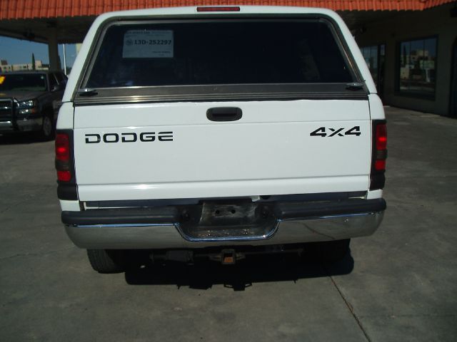 Dodge Ram 1500 2001 photo 3