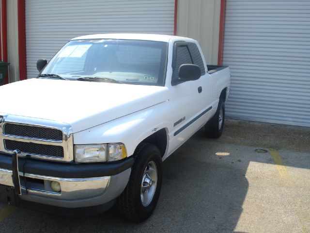 Dodge Ram 1500 2001 photo 1