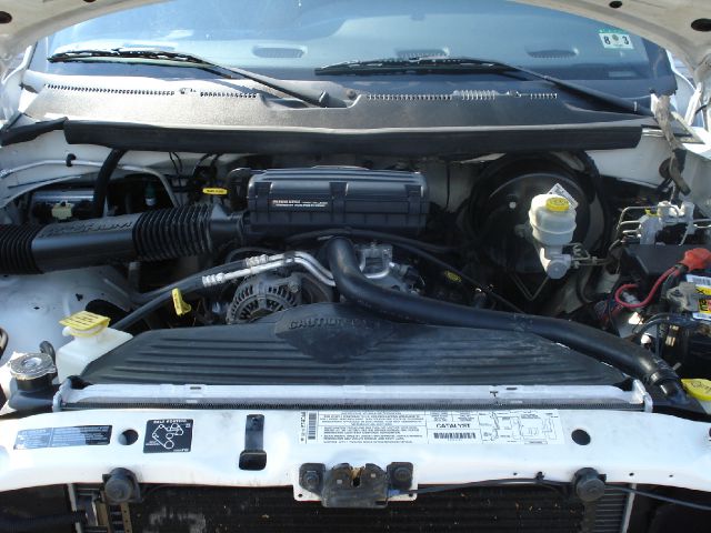 Dodge Ram 1500 2001 photo 2