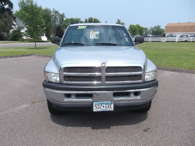 Dodge Ram 1500 1500 LT 4WD Pickup Truck