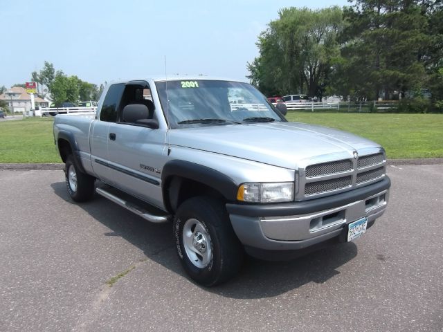 Dodge Ram 1500 2001 photo 4