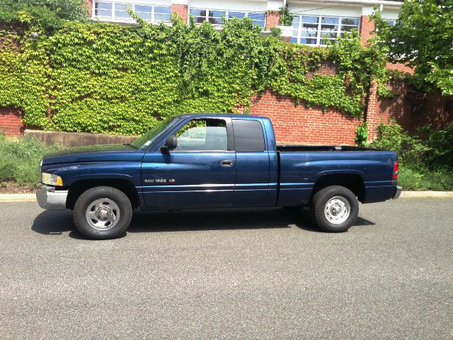 Dodge Ram 1500 2001 photo 3