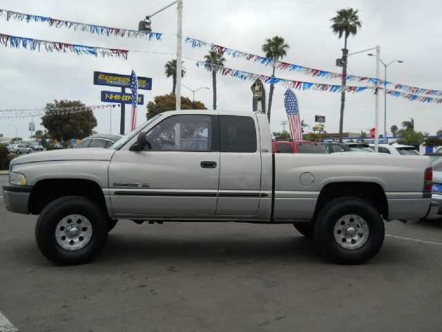 Dodge Ram 1500 2001 photo 11