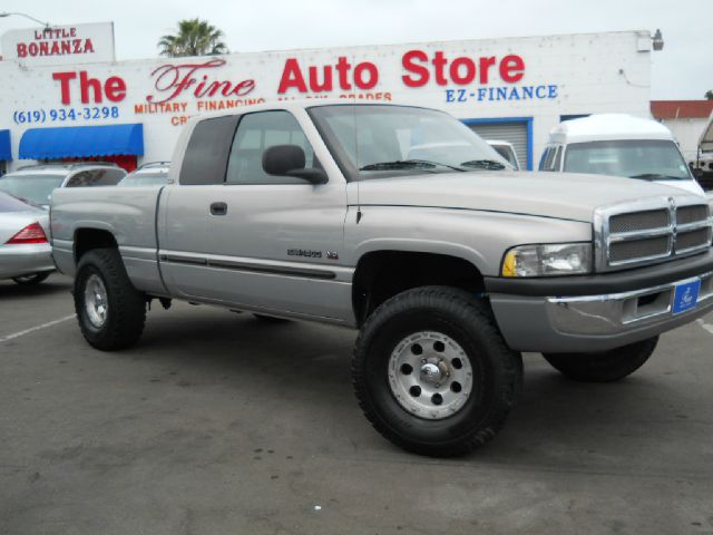 Dodge Ram 1500 2001 photo 16