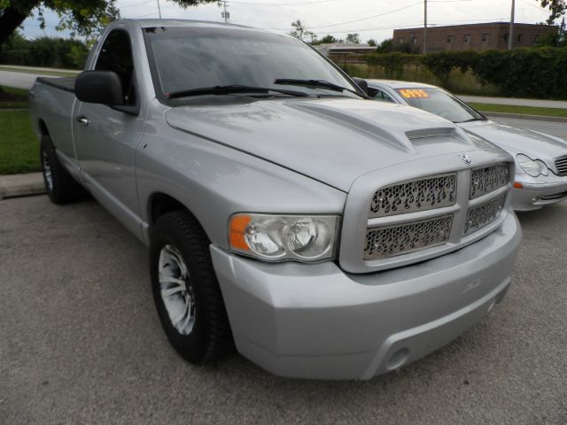 Dodge Ram 1500 2002 photo 2