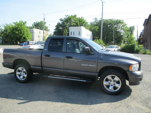 Dodge Ram 1500 2002 photo 2