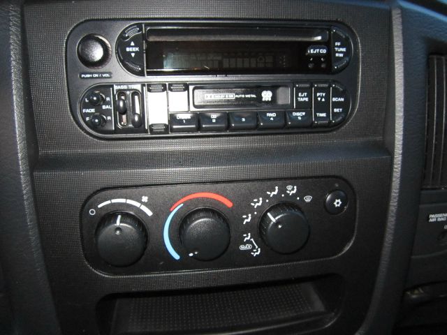 Dodge Ram 1500 2002 photo 13