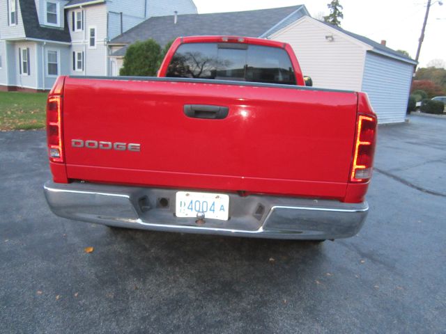 Dodge Ram 1500 2002 photo 2