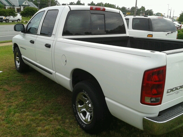 Dodge Ram 1500 2002 photo 3