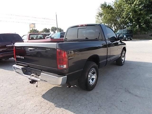 Dodge Ram 1500 2002 photo 2