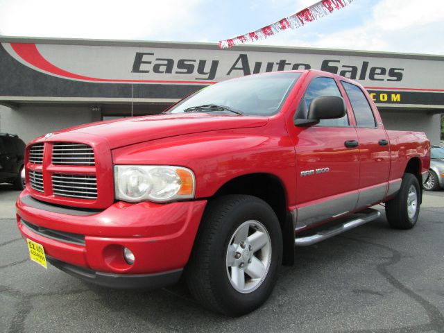 Dodge Ram 1500 4X2 Extended CAB 122.9 IN Pickup Truck