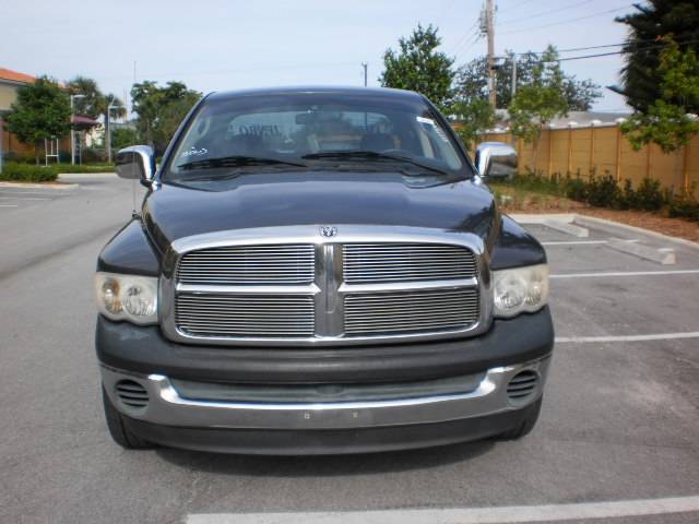 Dodge Ram 1500 2002 photo 2