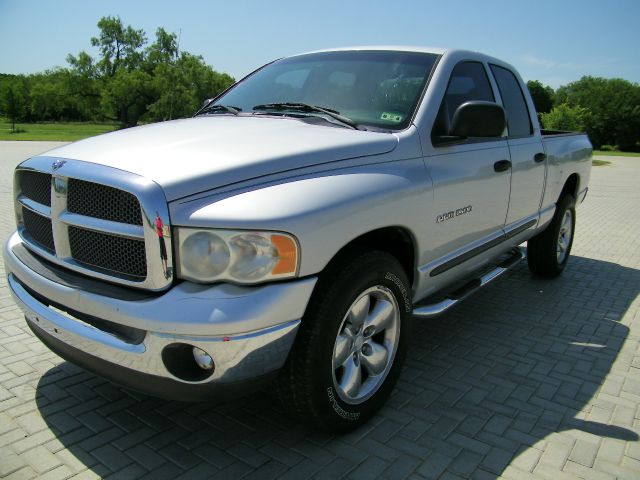 Dodge Ram 1500 2002 photo 2