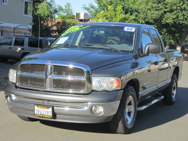 Dodge Ram 1500 2002 photo 2