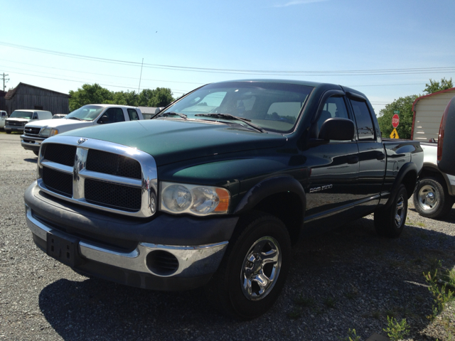 Dodge Ram 1500 2002 photo 2