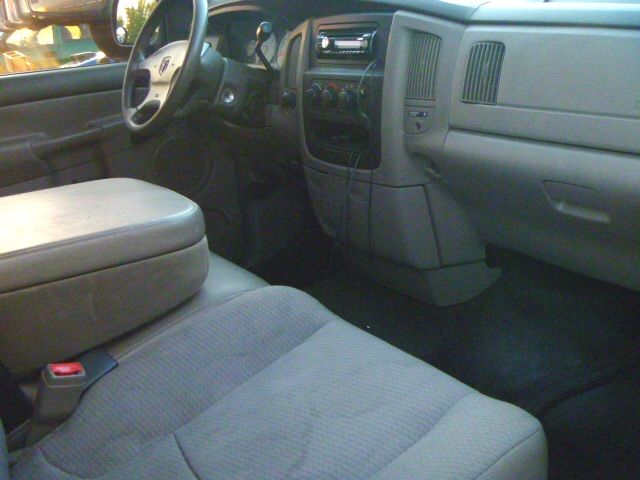 Dodge Ram 1500 2002 photo 2