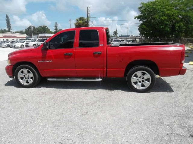 Dodge Ram 1500 2002 photo 2