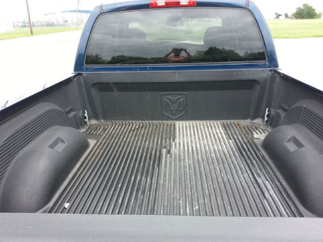 Dodge Ram 1500 2002 photo 18