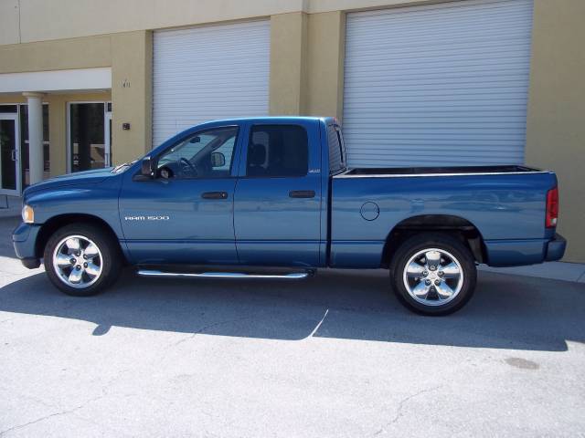 Dodge Ram 1500 2002 photo 2