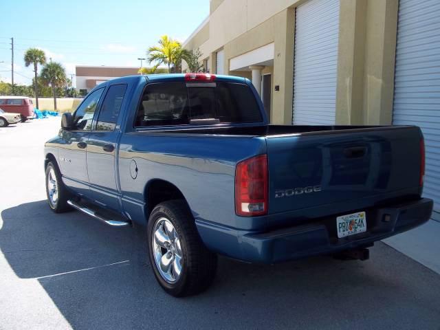 Dodge Ram 1500 2002 photo 3