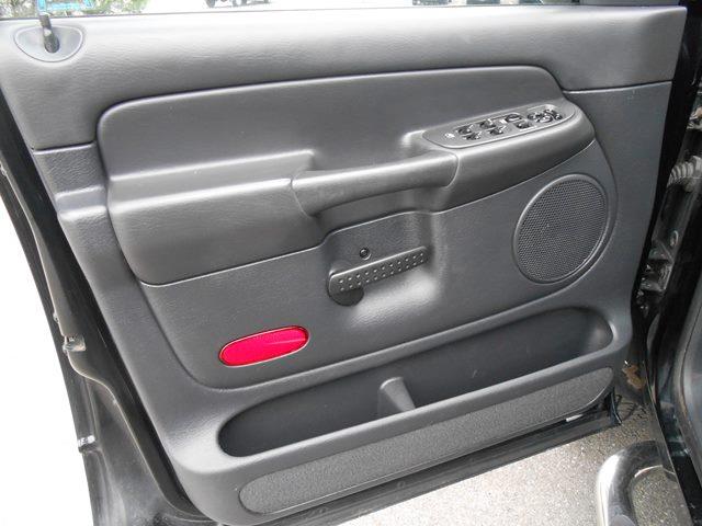 Dodge Ram 1500 2002 photo 26