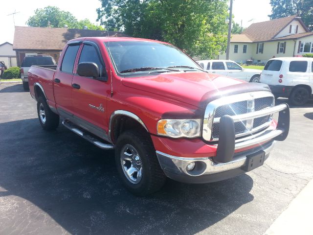 Dodge Ram 1500 Ext WT Pickup Truck