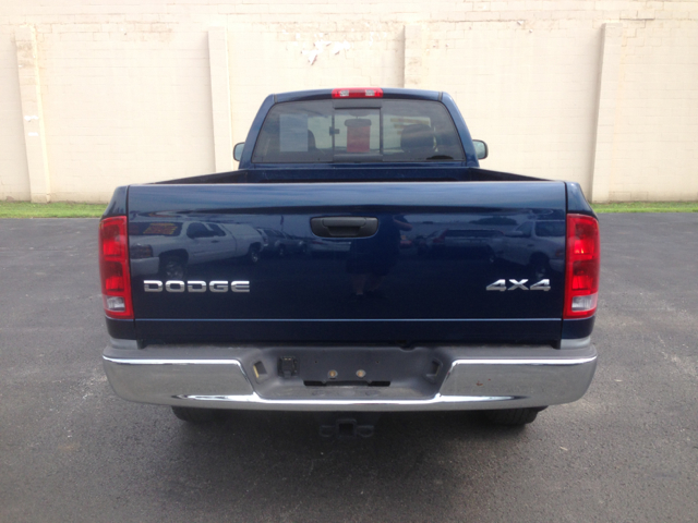 Dodge Ram 1500 2002 photo 2