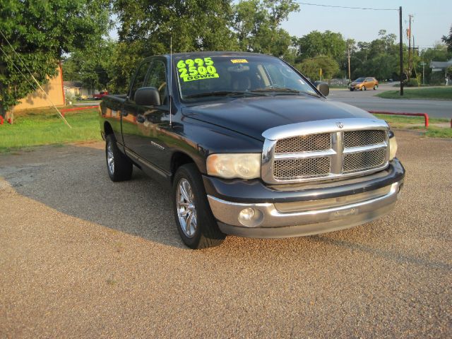 Dodge Ram 1500 2002 photo 2