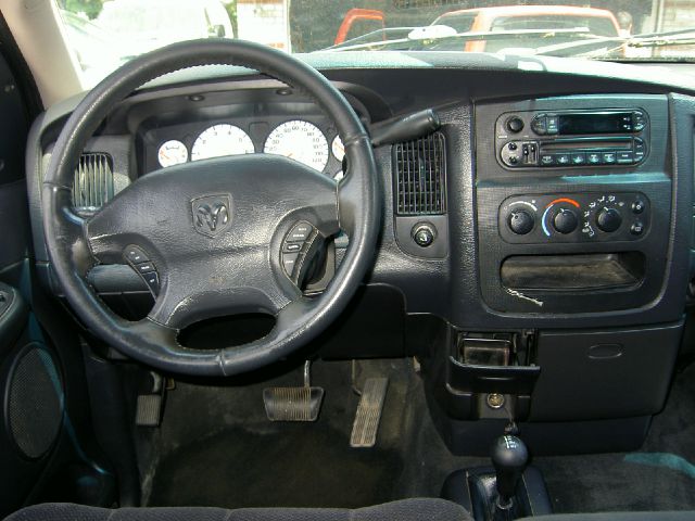 Dodge Ram 1500 2002 photo 1