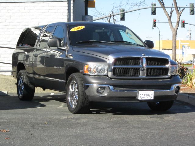 Dodge Ram 1500 2003 photo 3