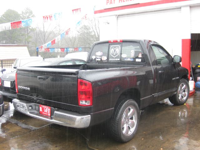 Dodge Ram 1500 2003 photo 2