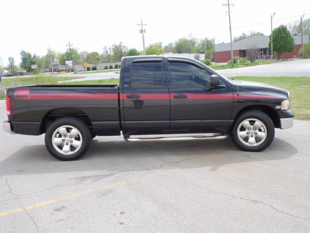 Dodge Ram 1500 2003 photo 18