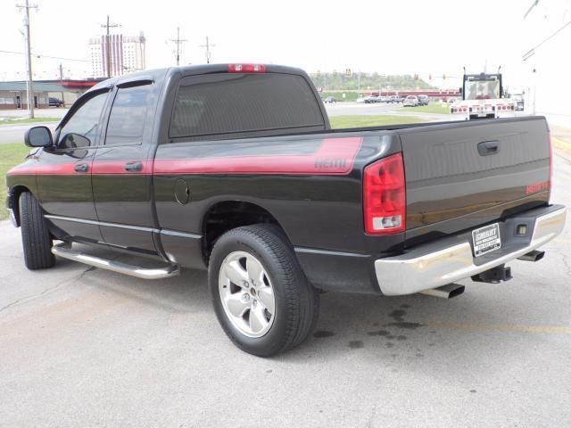 Dodge Ram 1500 2003 photo 3