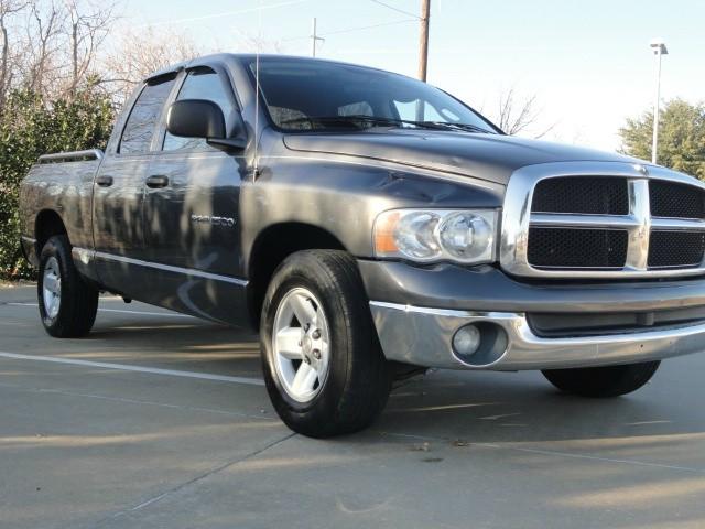 Dodge Ram 1500 2003 photo 2