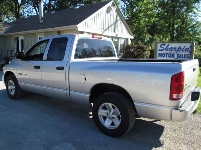 Dodge Ram 1500 2003 photo 2