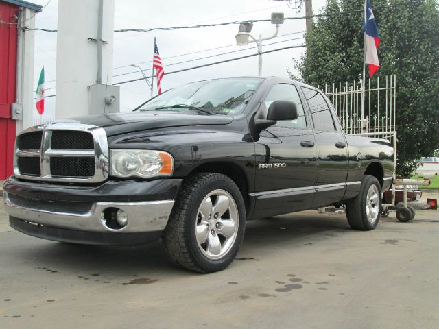 Dodge Ram 1500 2003 photo 2