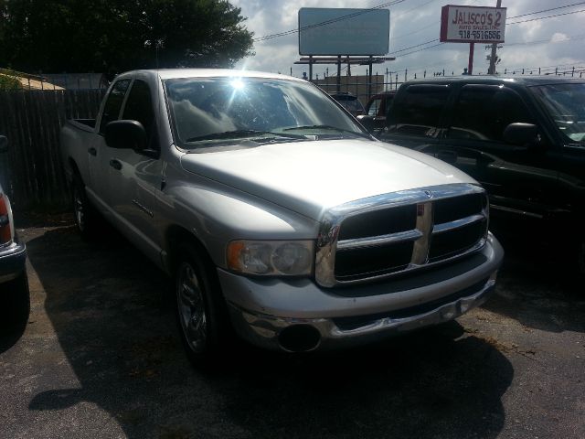 Dodge Ram 1500 2003 photo 2