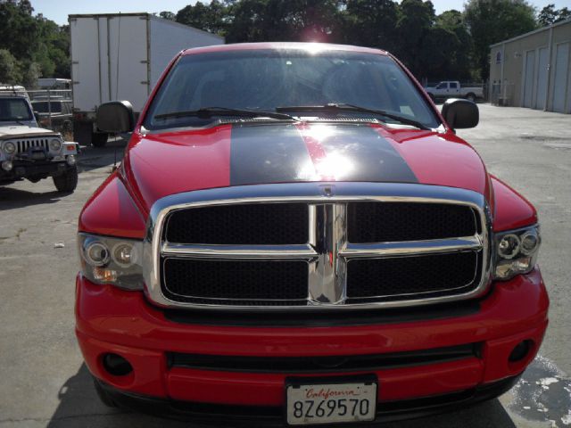 Dodge Ram 1500 2003 photo 2