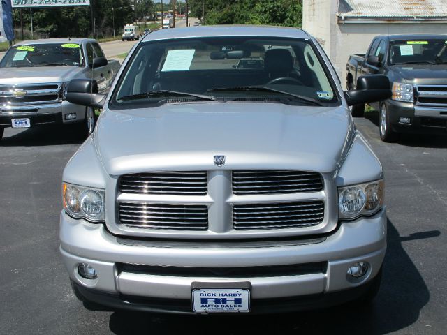 Dodge Ram 1500 2003 photo 3