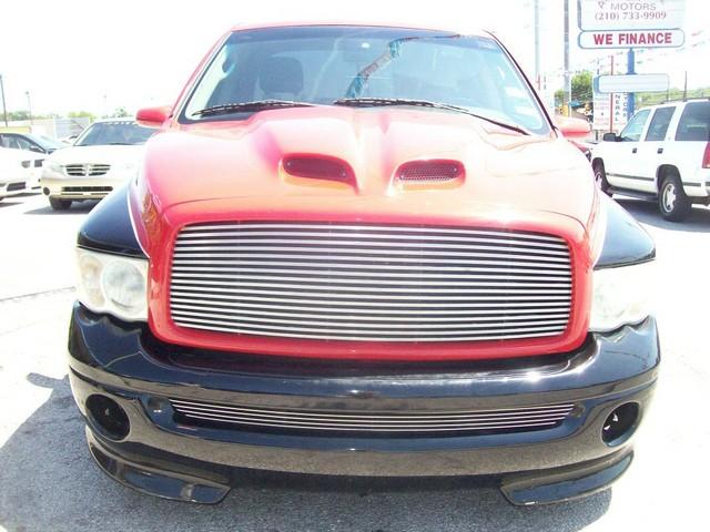 Dodge Ram 1500 2003 photo 3