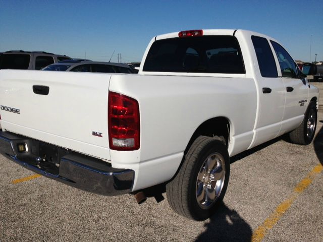 Dodge Ram 1500 2003 photo 2