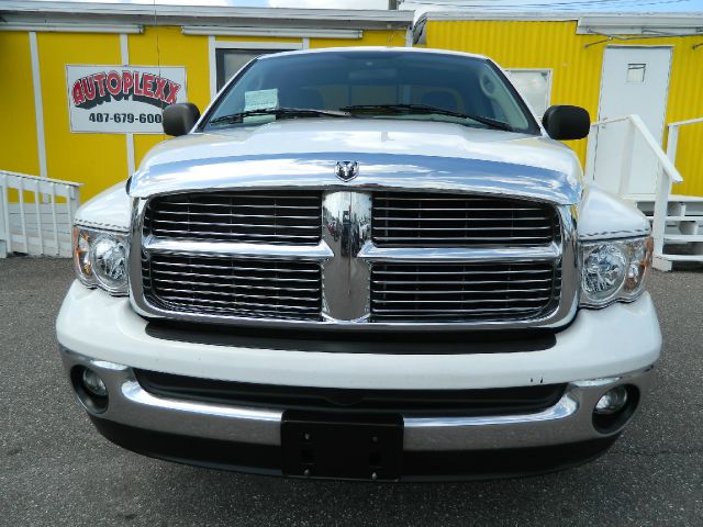 Dodge Ram 1500 SLT Pickup Truck