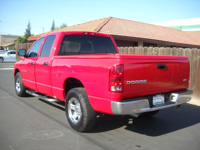 Dodge Ram 1500 2003 photo 3