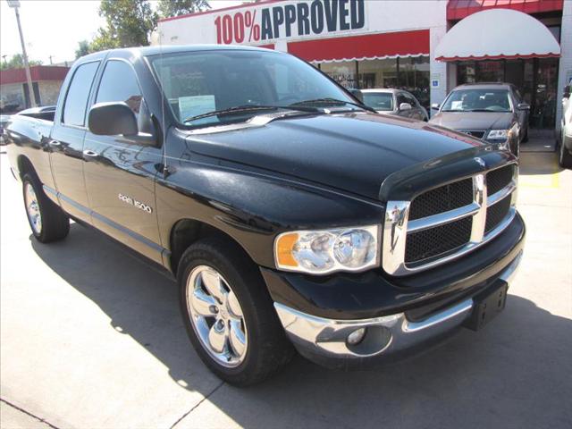 Dodge Ram 1500 4WD Ext Cab LT Pickup