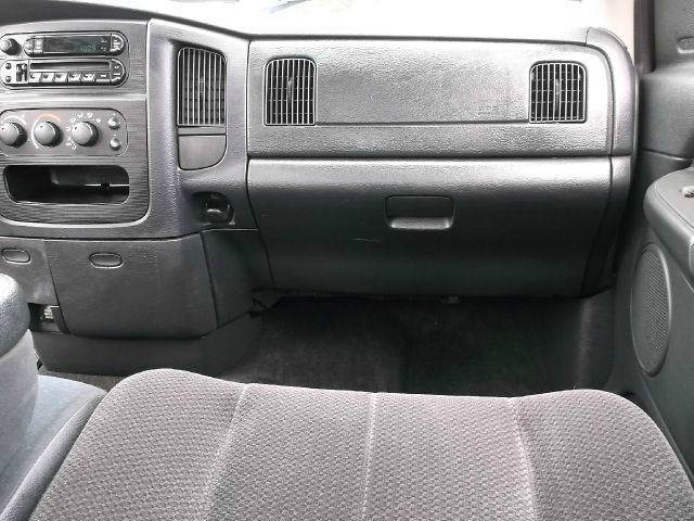 Dodge Ram 1500 2003 photo 15