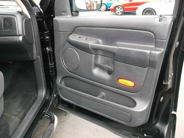 Dodge Ram 1500 2003 photo 19