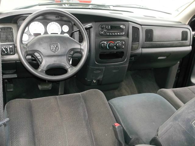 Dodge Ram 1500 2003 photo 21