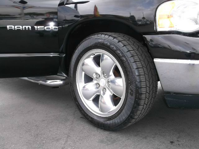 Dodge Ram 1500 2003 photo 23