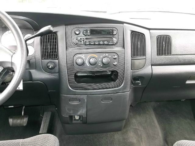 Dodge Ram 1500 2003 photo 27