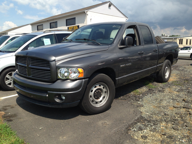 Dodge Ram 1500 2003 photo 2